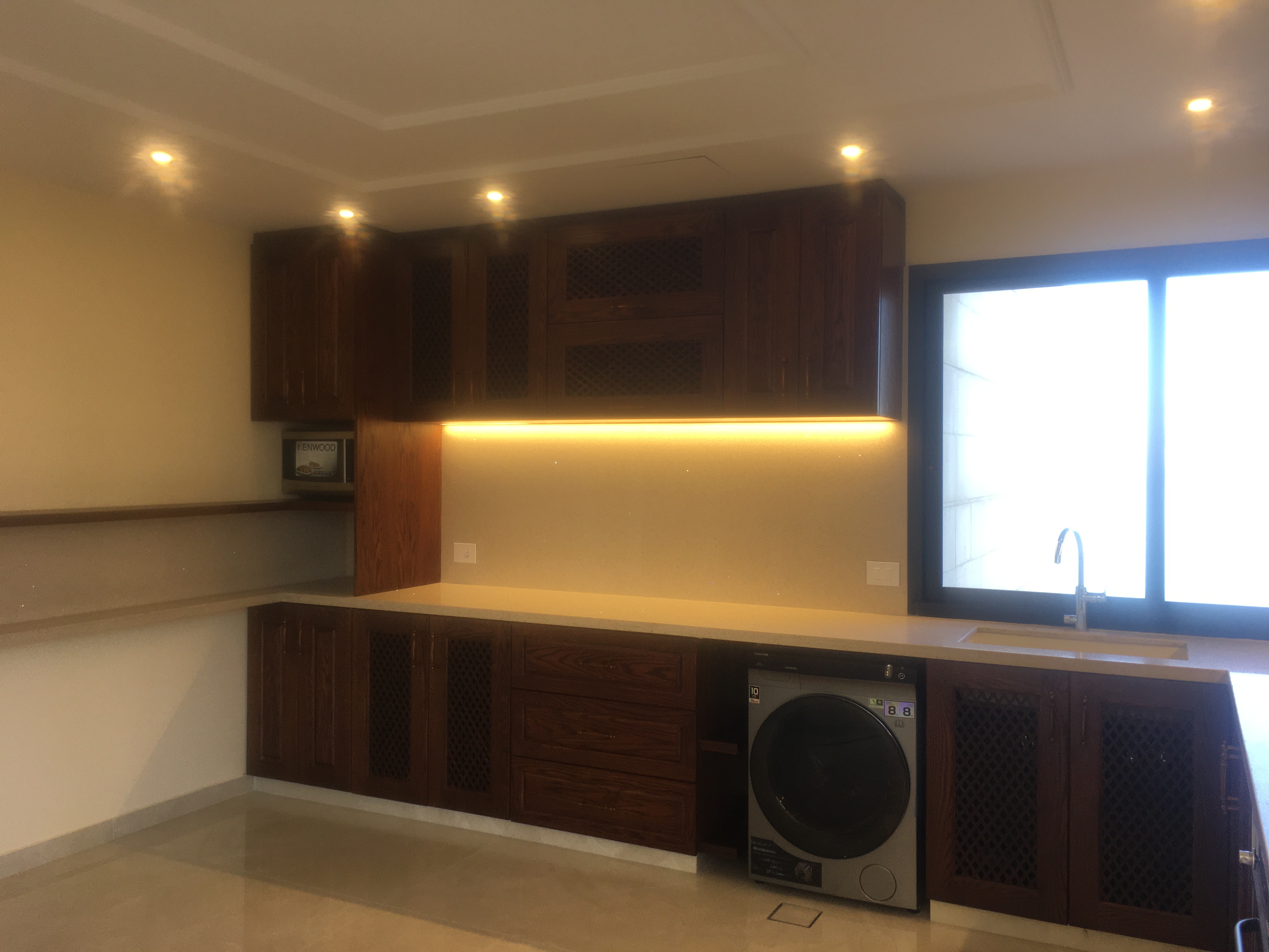 High-End Private Apartment (2)
